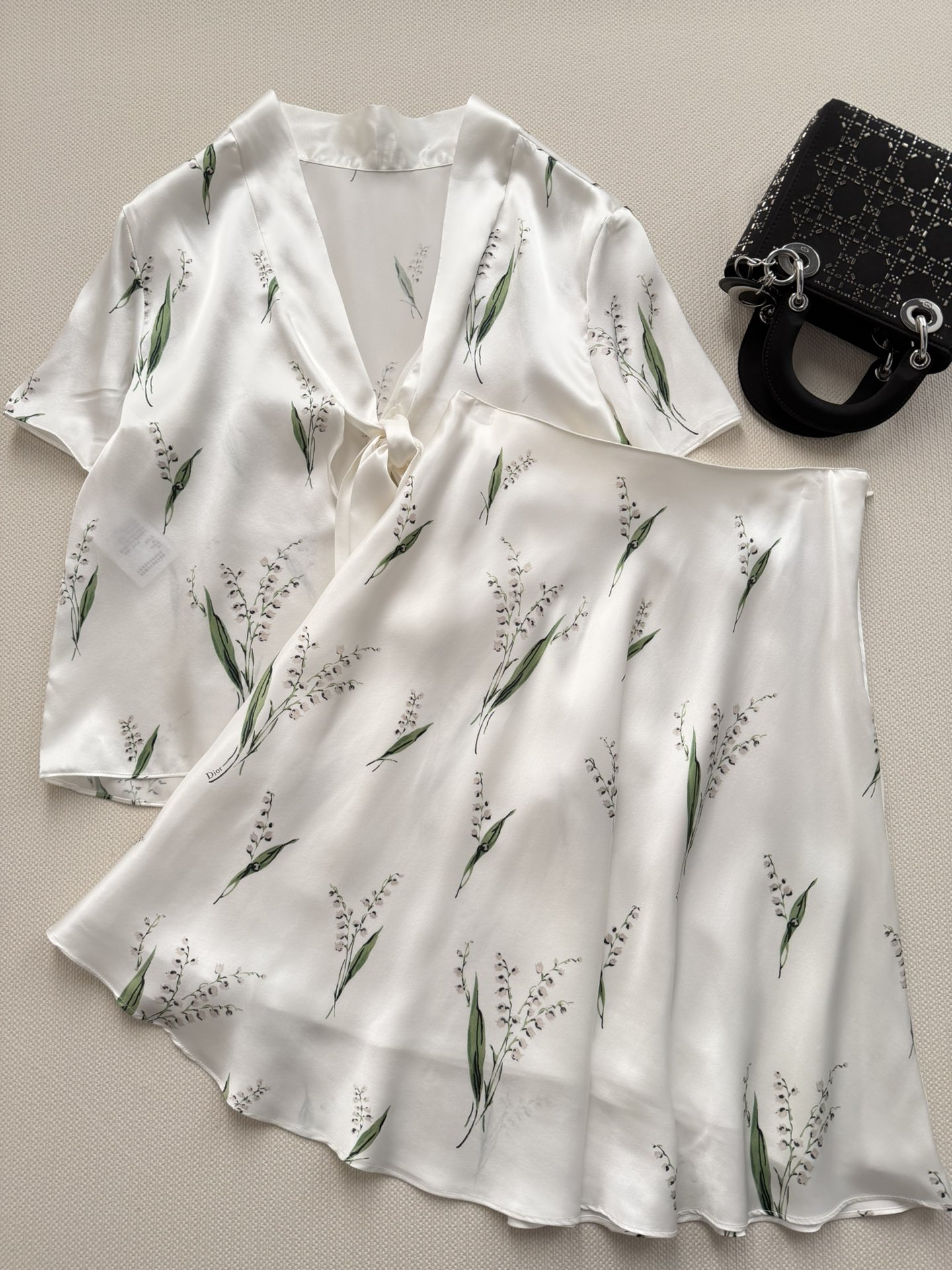 skirts and dresses woman